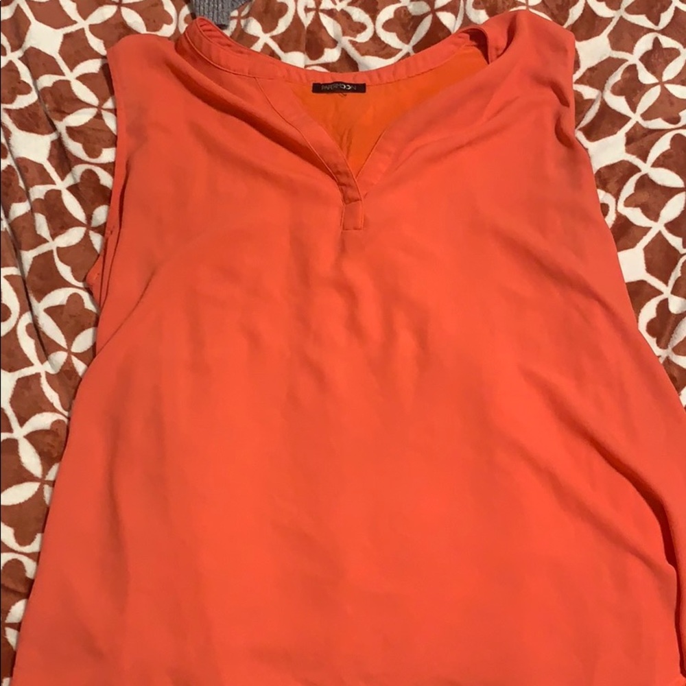 Paper moon sleeveless shirt